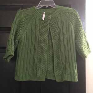 Cropped cardigan  green sweater size med Euc